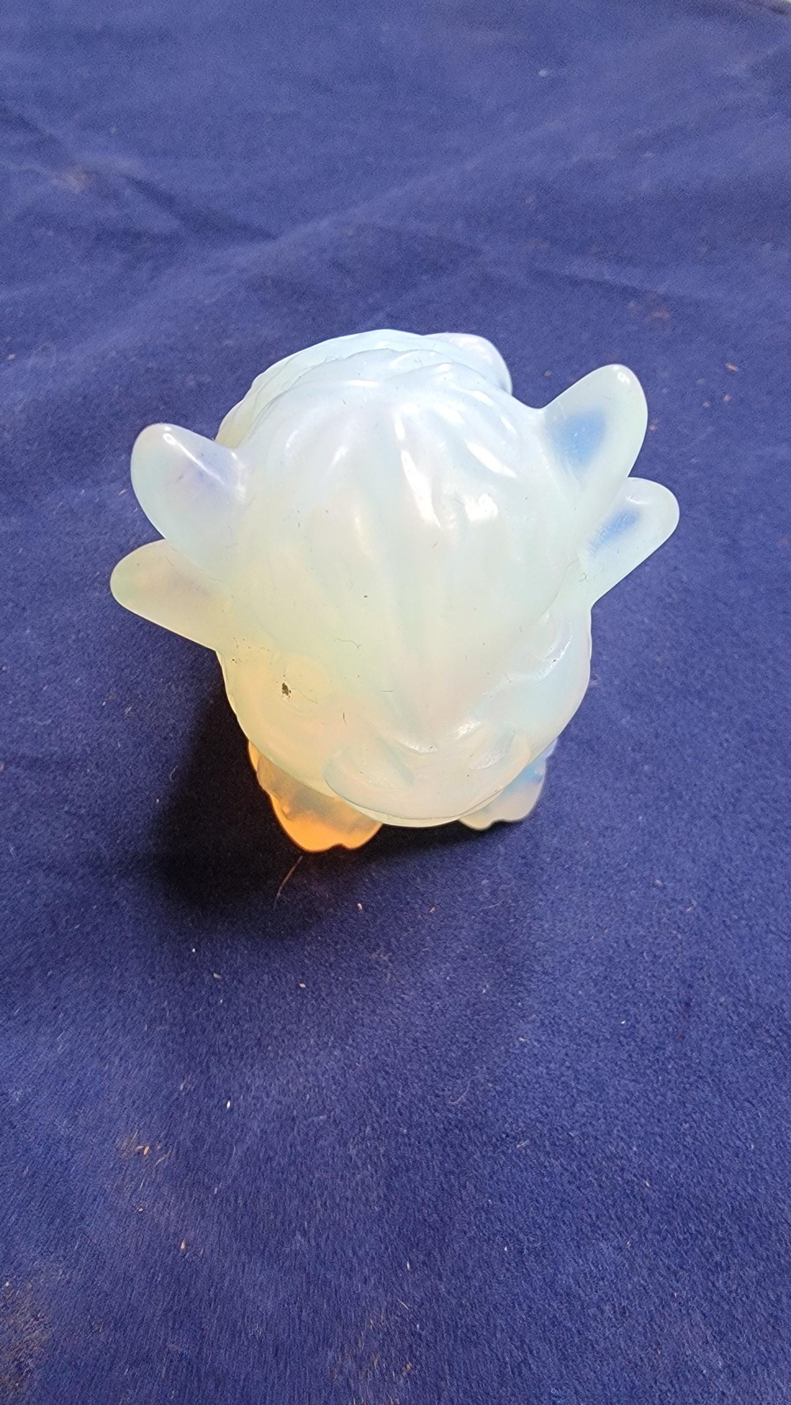Polished Crystal Highland Cow Figurine - Opalite or Lepidolite Carving 2" — lepidolite