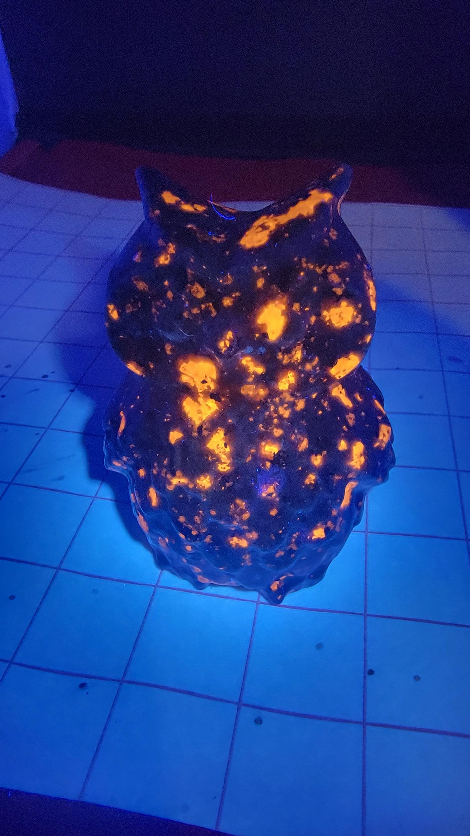Yooperlite Carving: Hand-Carved Glowing Elephant, Stitch, Owl, or Shark — Shark